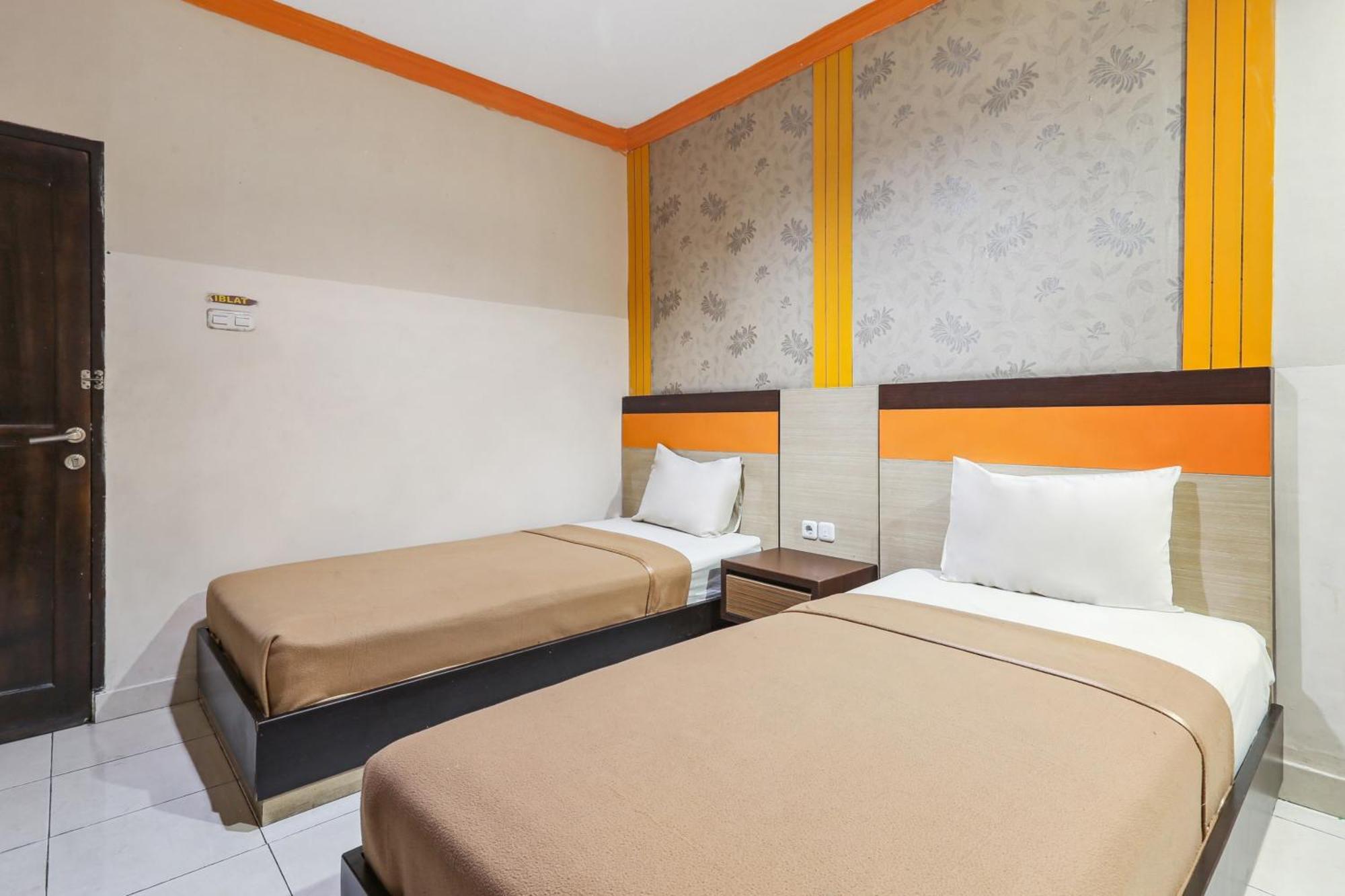 Parepare Collection O 93163 Hotel Grand Kartika מראה חיצוני תמונה