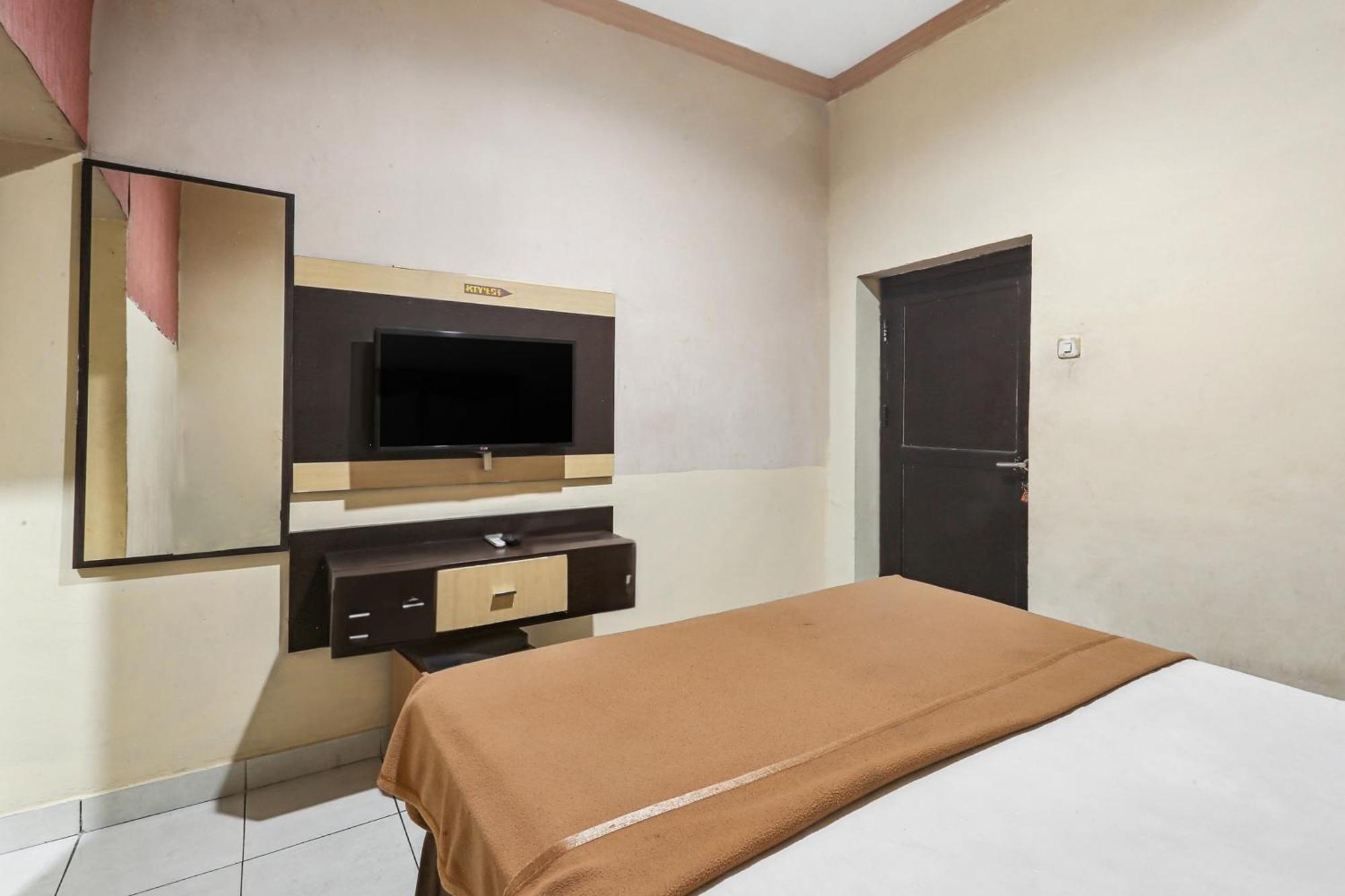 Parepare Collection O 93163 Hotel Grand Kartika מראה חיצוני תמונה