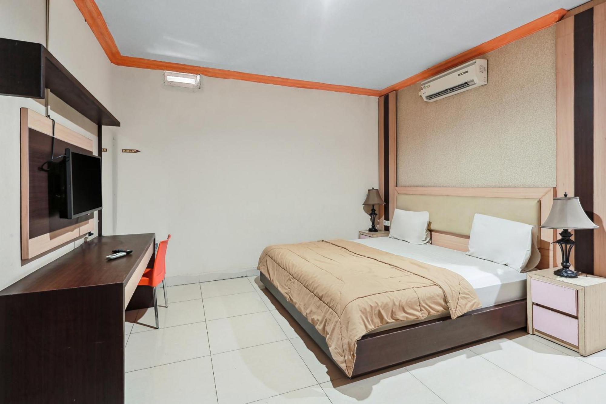 Parepare Collection O 93163 Hotel Grand Kartika מראה חיצוני תמונה