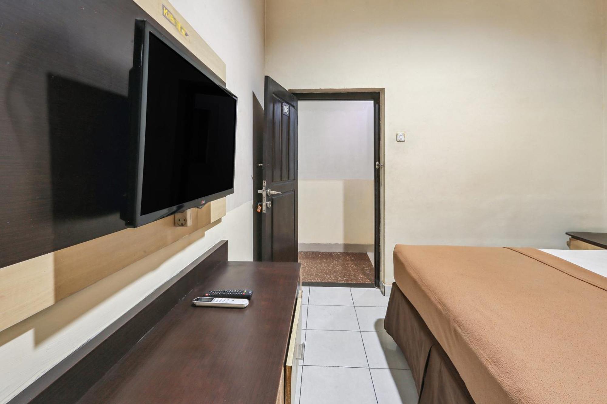 Parepare Collection O 93163 Hotel Grand Kartika מראה חיצוני תמונה