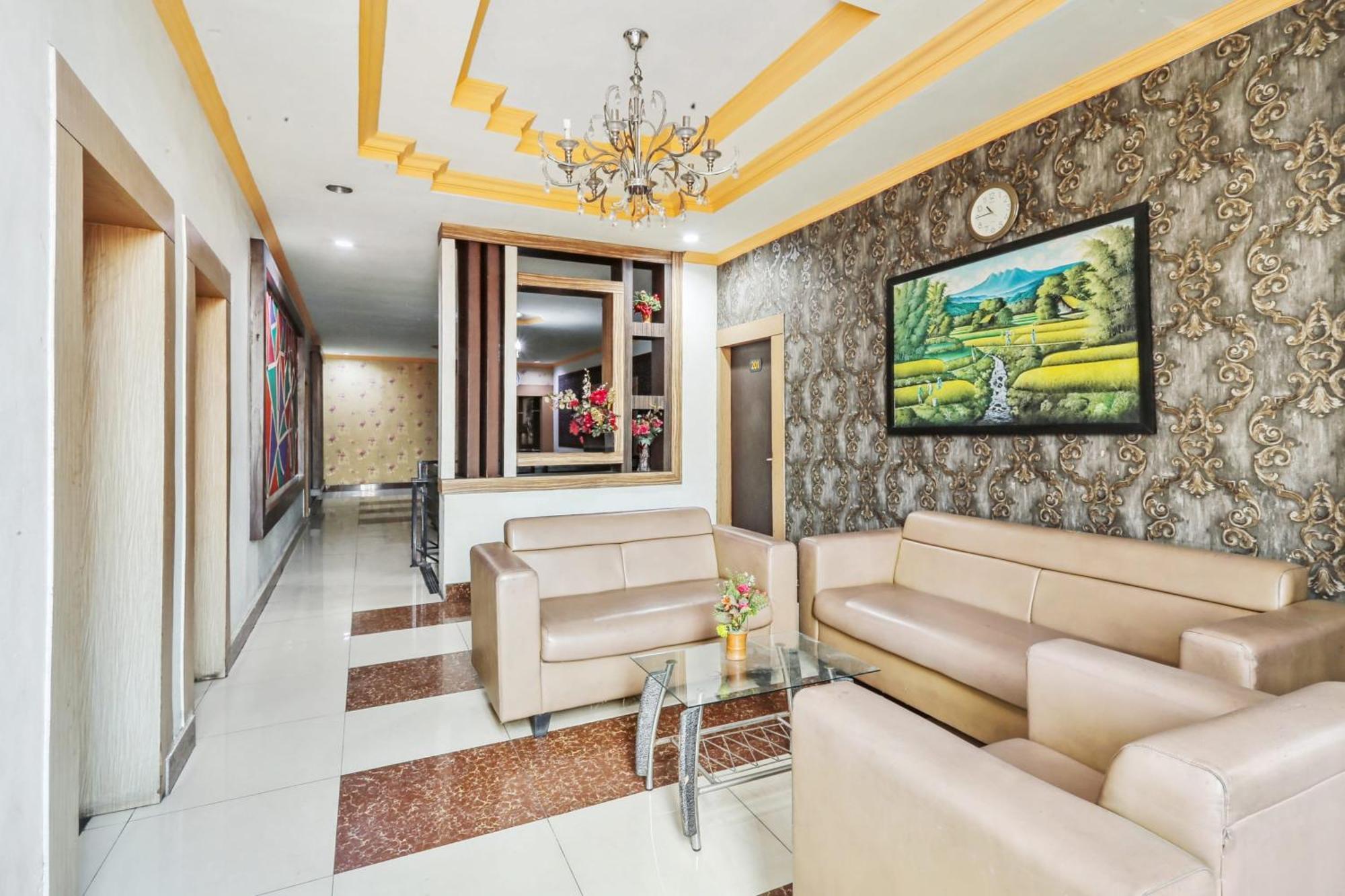 Parepare Collection O 93163 Hotel Grand Kartika מראה חיצוני תמונה