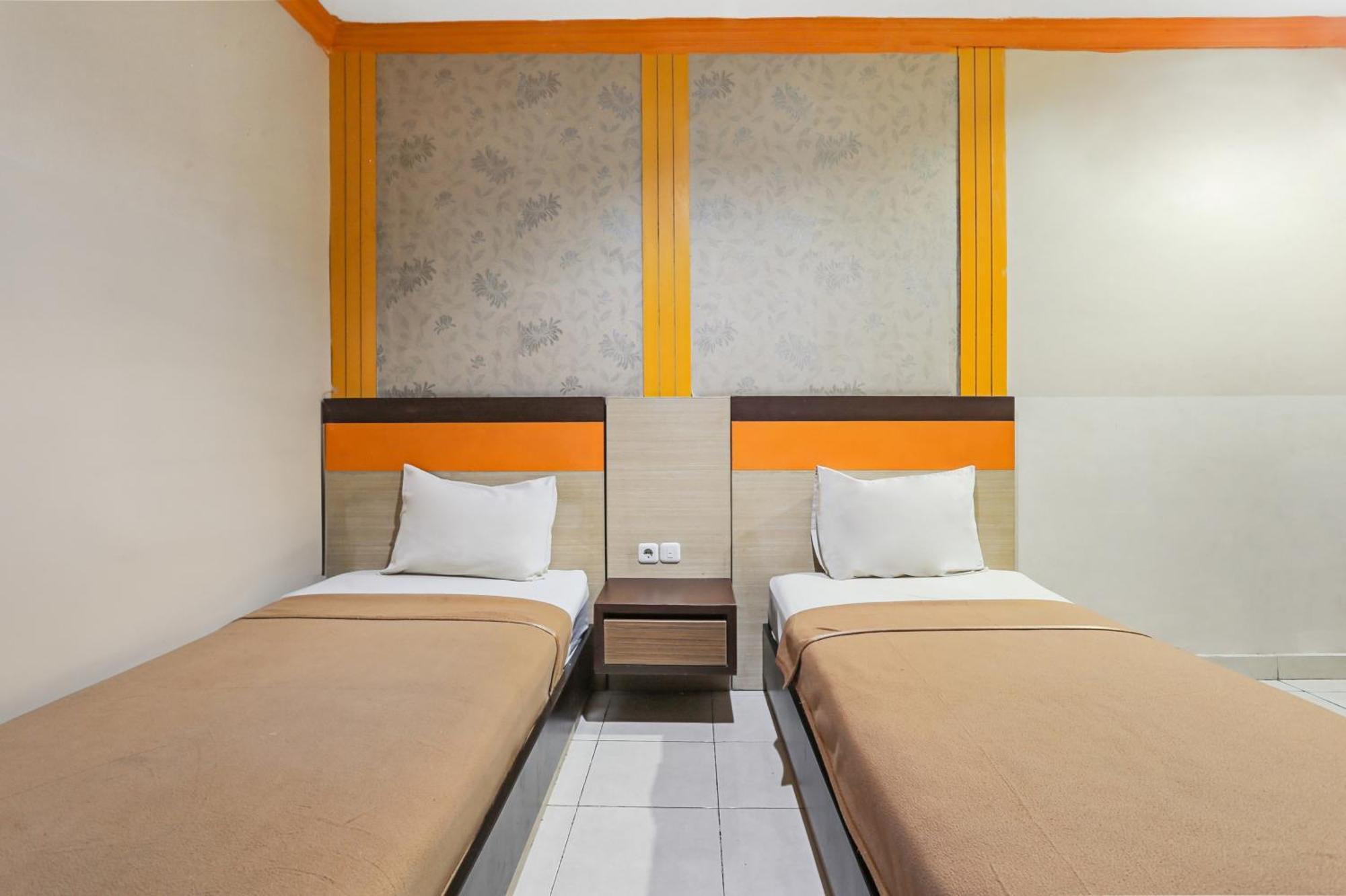 Parepare Collection O 93163 Hotel Grand Kartika מראה חיצוני תמונה