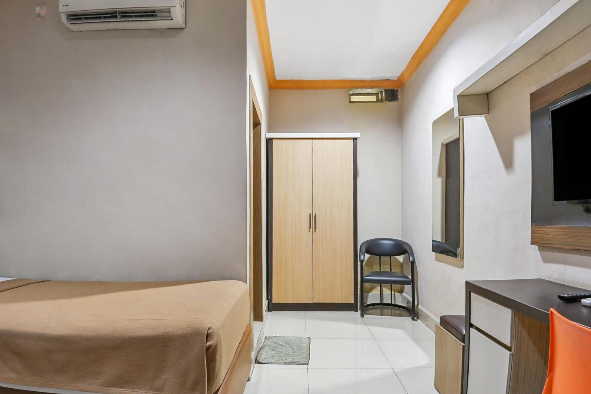 Parepare Collection O 93163 Hotel Grand Kartika מראה חיצוני תמונה