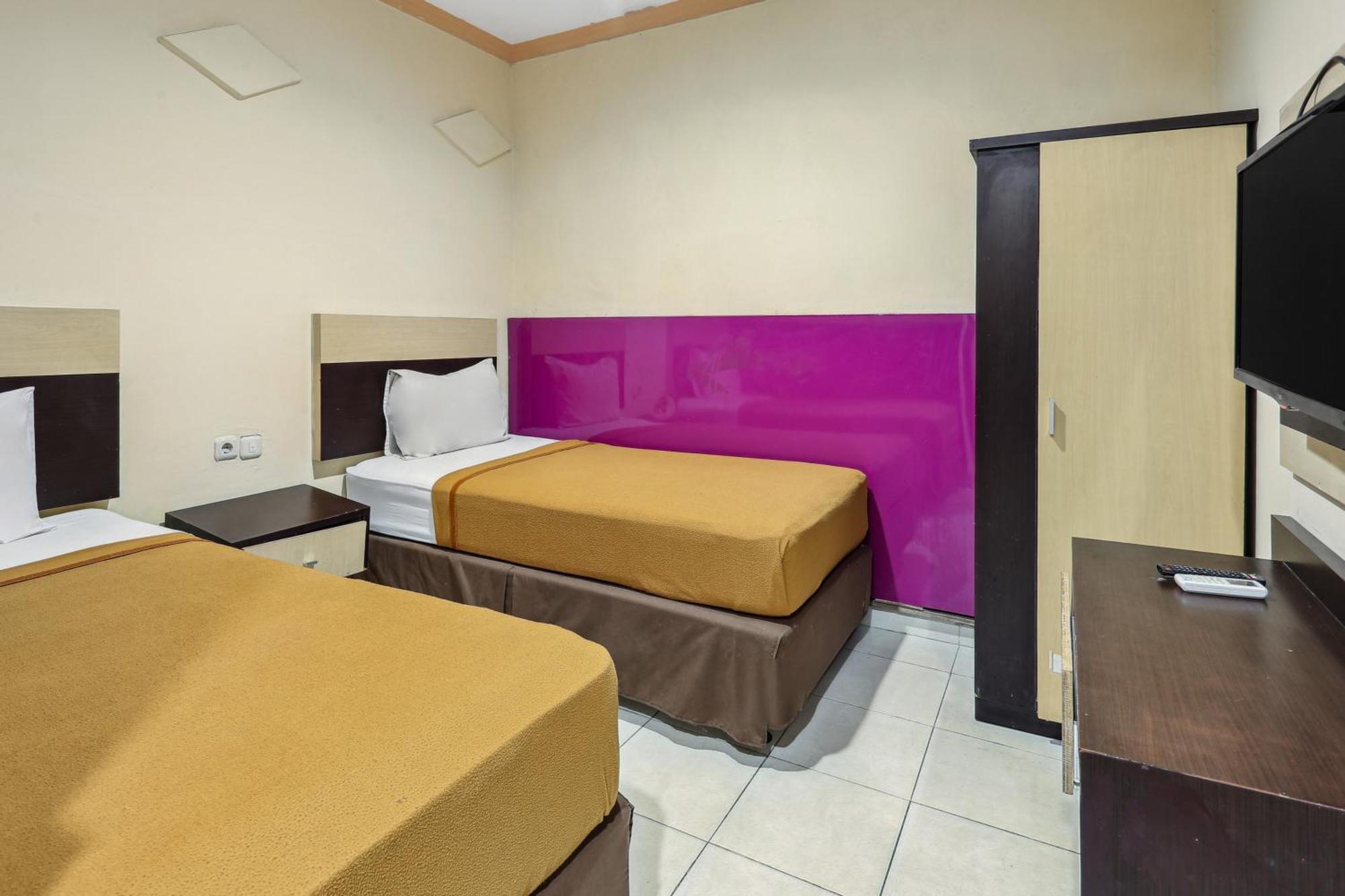 Parepare Collection O 93163 Hotel Grand Kartika מראה חיצוני תמונה