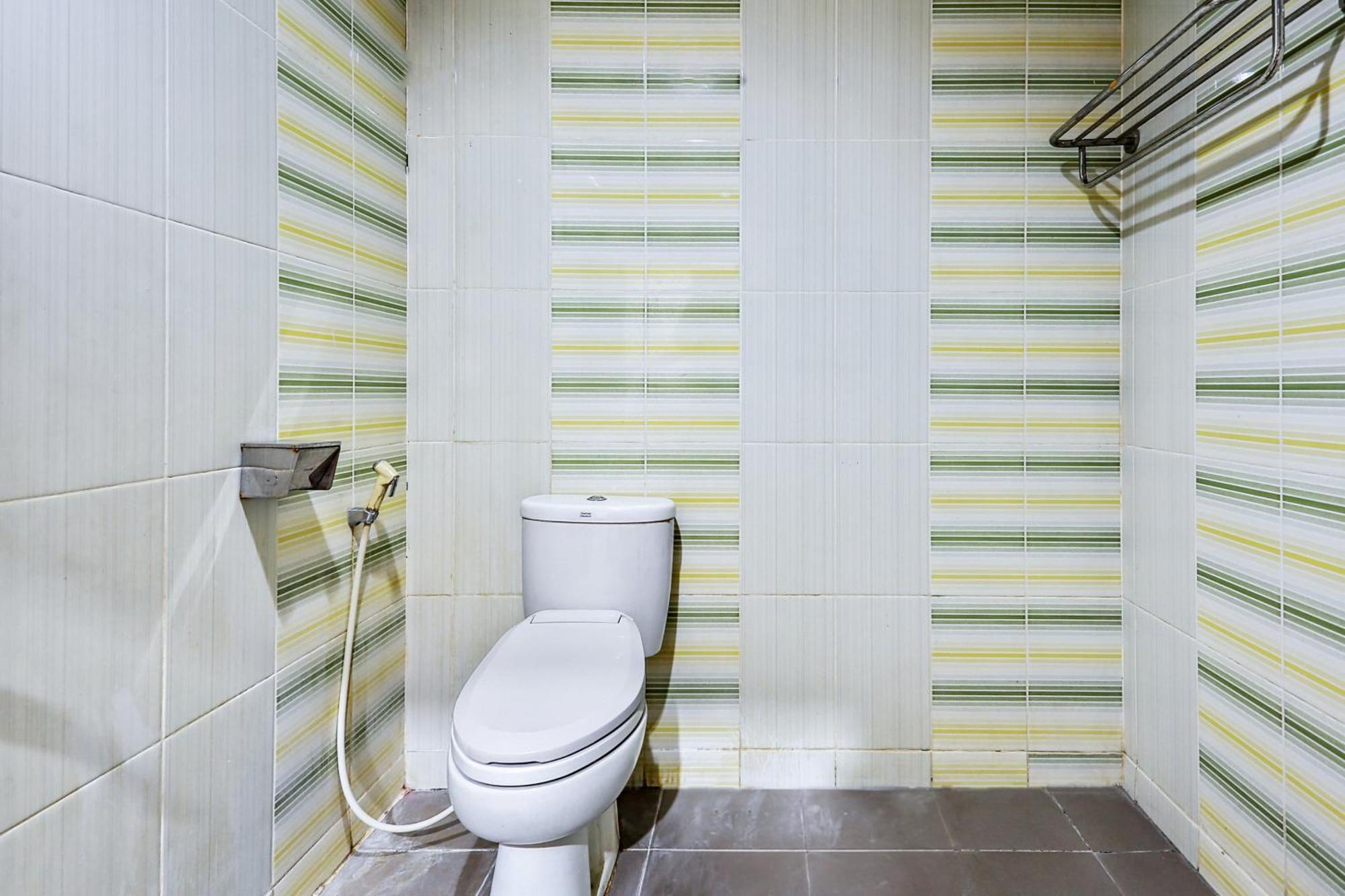 Parepare Collection O 93163 Hotel Grand Kartika מראה חיצוני תמונה